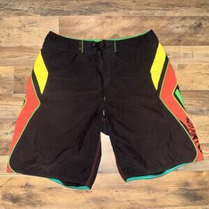 Quicksilver Y2K Boardshorts Mens 33 Surf Swimwear Rasta Reggae Jamaica Spellout